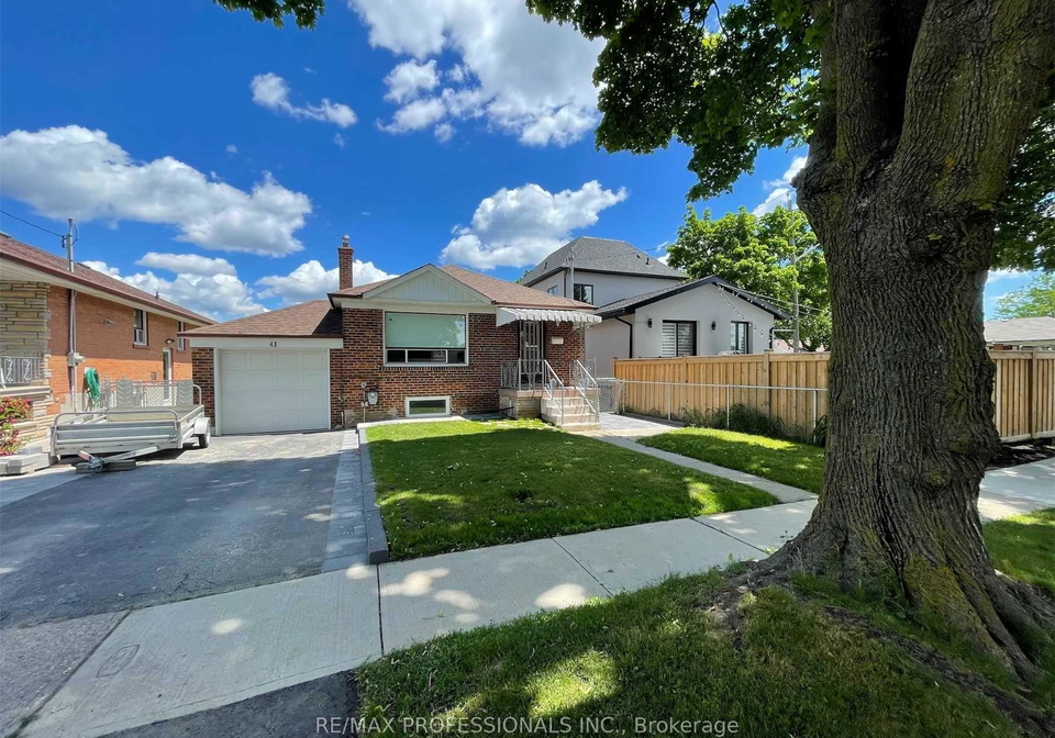41-woolgar-avenue-etobicoke-ontario-w12115095