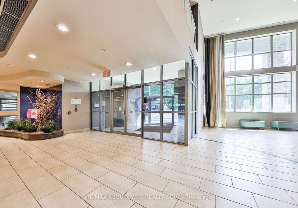 551-maple-avenue-burlington-ontario-w12117469