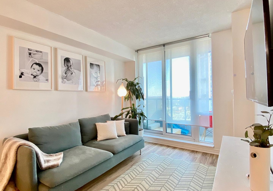 33-elm-drive-mississauga-ontario-w12118446