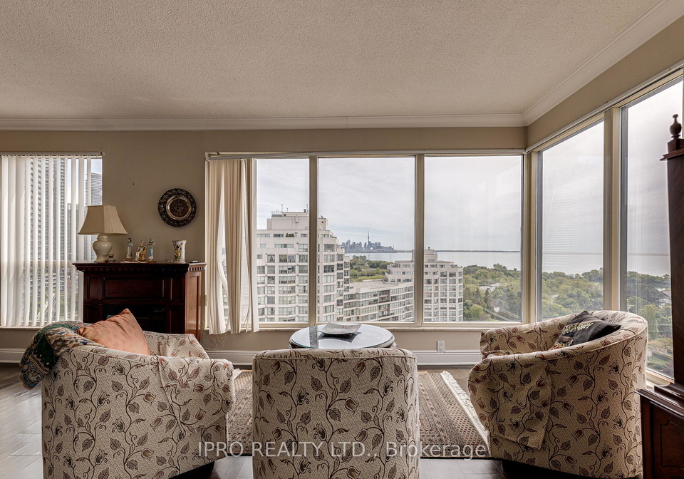 2269-lake-shore-boulevard-w-etobicoke-ontario-w12118494