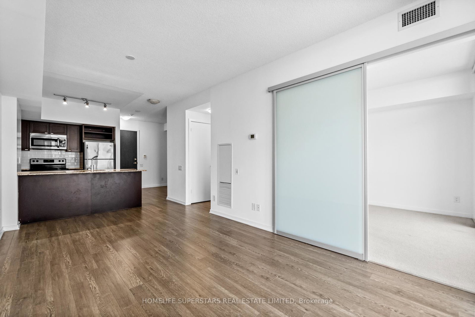 105-the-queensway-avenue-toronto-ontario-w12118638