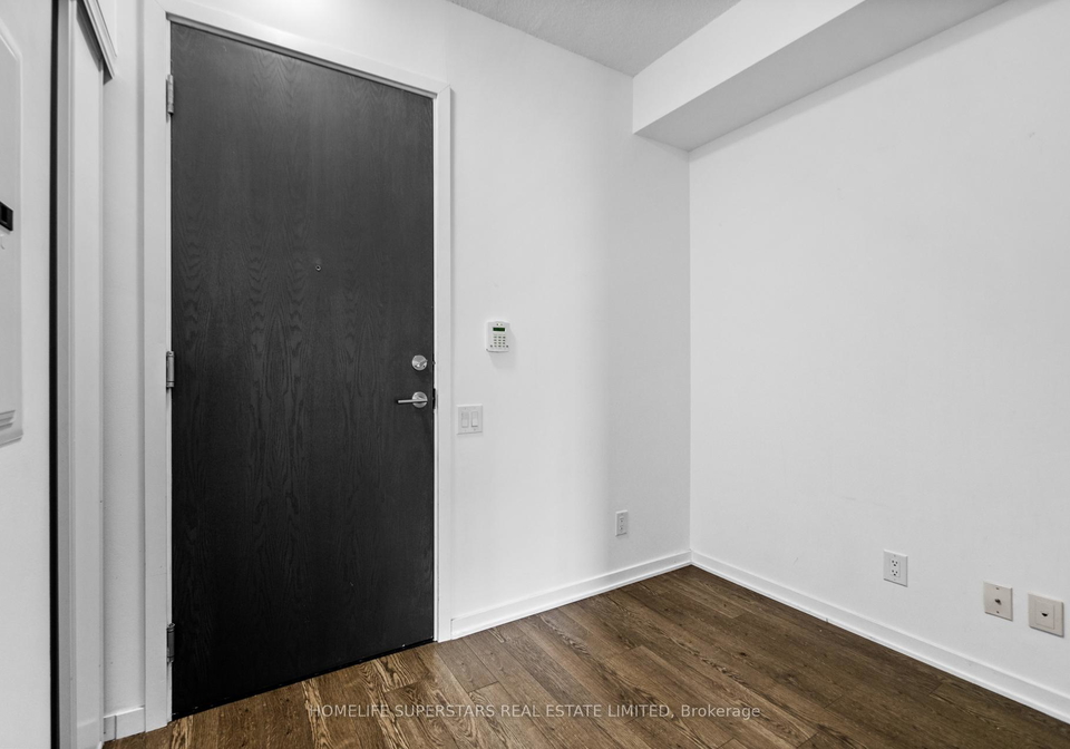 105-the-queensway-avenue-toronto-ontario-w12118638