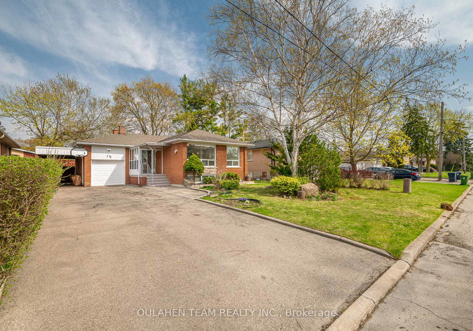 19-belleglade-court-york-ontario-w12120185