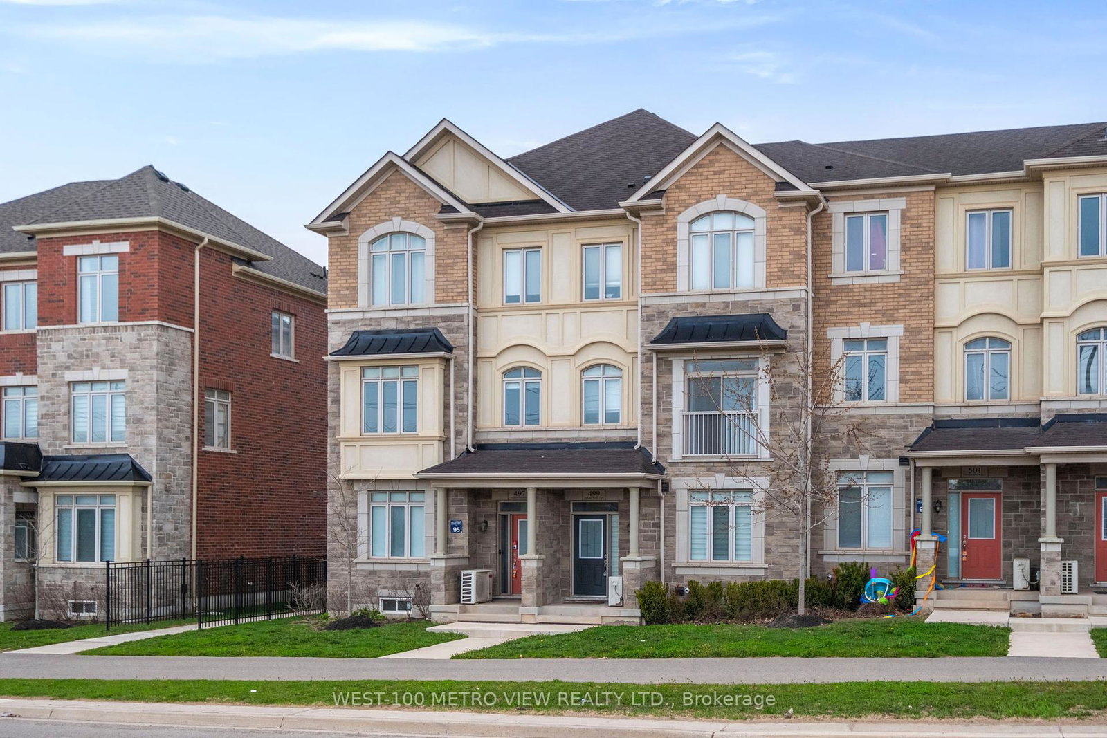 499-dundas-street-e-oakville-ontario-w12121792