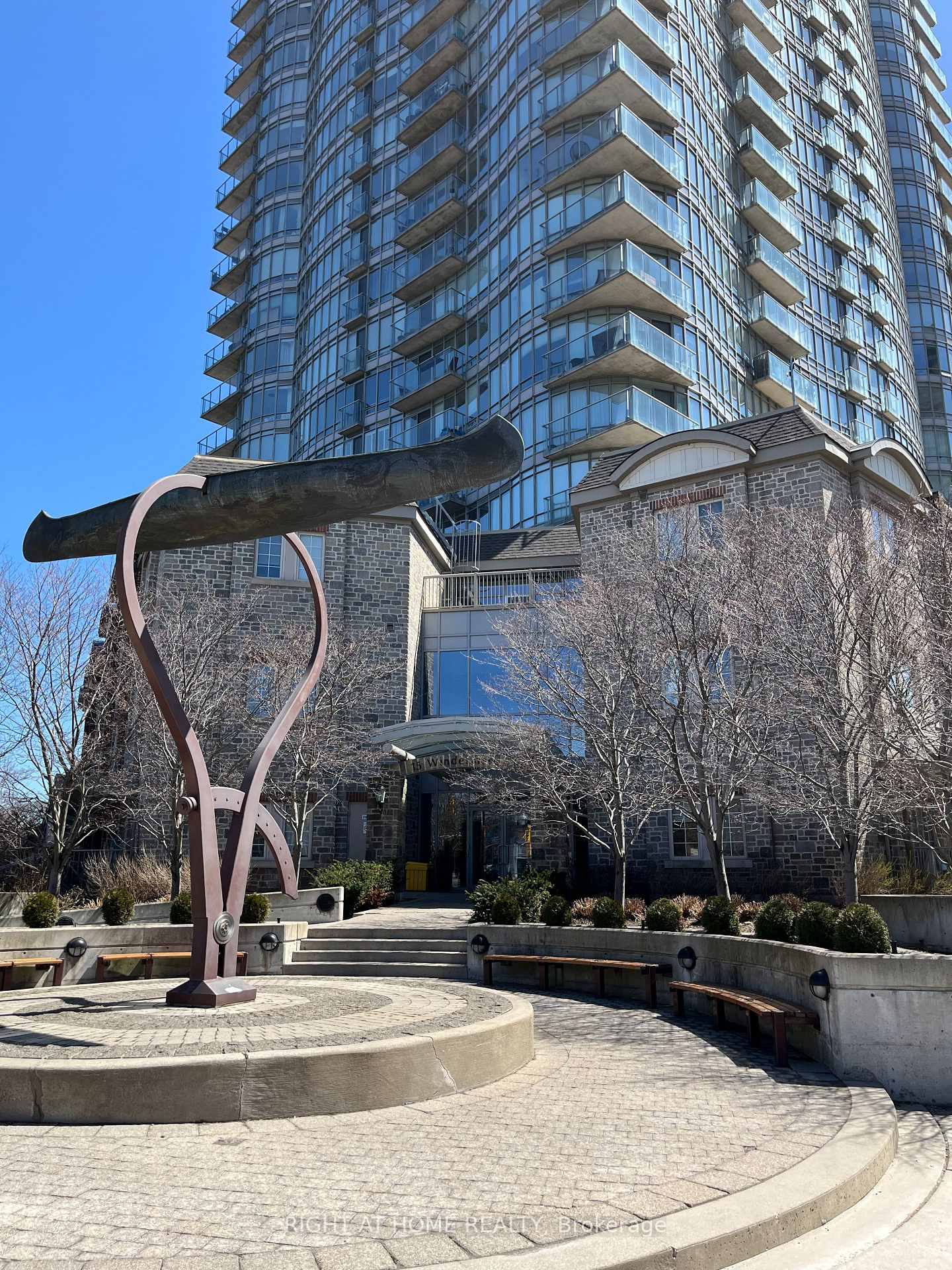15-windermere-avenue-toronto-ontario-w12122638