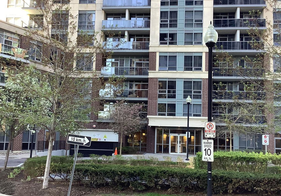1-michael-power-place-e-etobicoke-ontario-w12122748