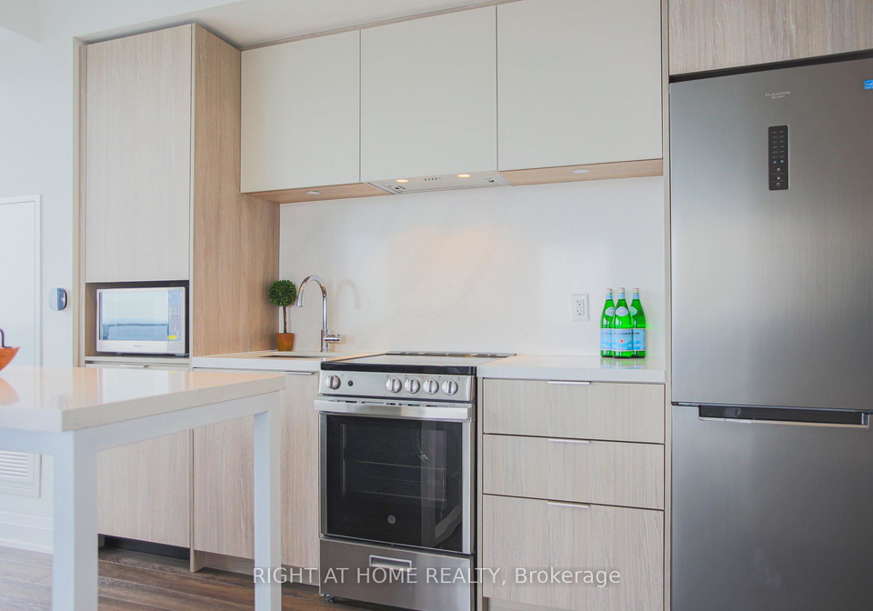 70-annie-craig-drive-etobicoke-ontario-w12123519