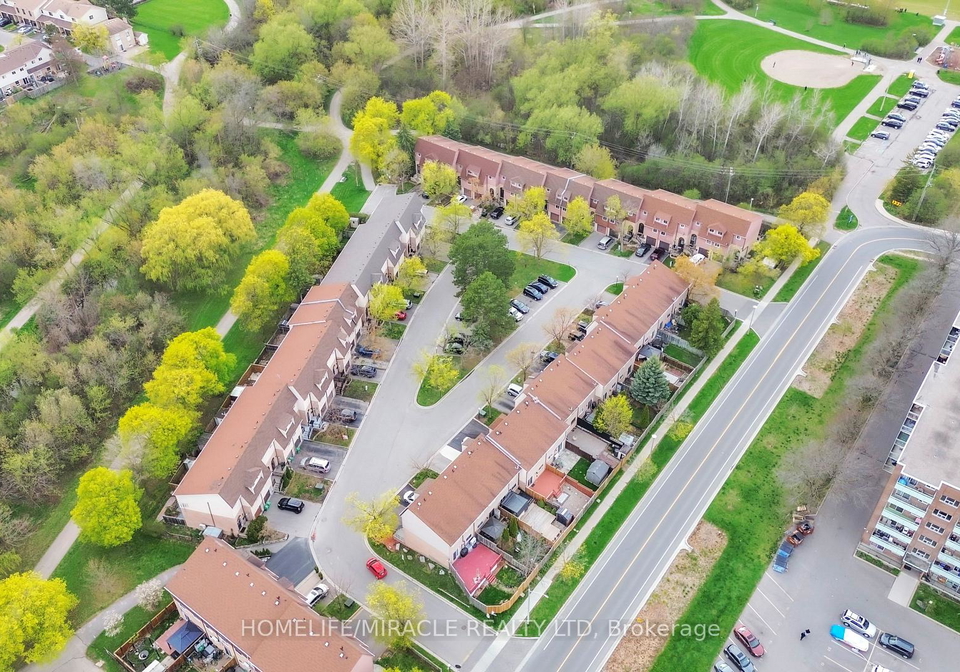 22-rosset-crescent-brampton-ontario-w12123951