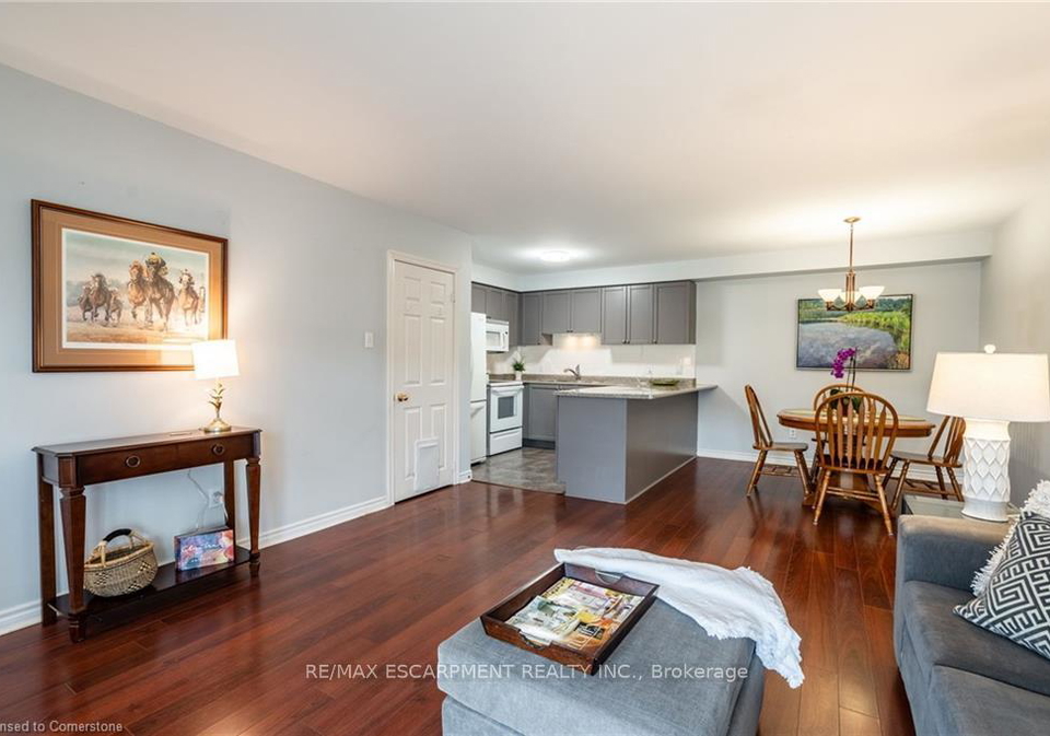 1701-lampman-avenue-burlington-ontario-w12123985