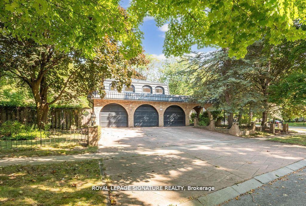 165-cavendish-court-oakville-ontario-w12124115