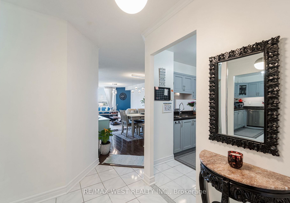 236-albion-road-etobicoke-ontario-w12124867