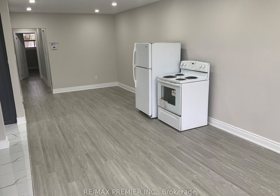 97-duncanwoods-drive-york-ontario-w12124933