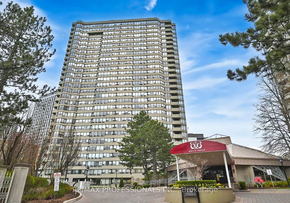 1300-islington-avenue-etobicoke-ontario-w12126840