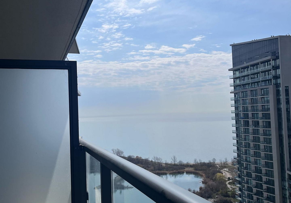 38-annie-craig-drive-etobicoke-ontario-w12128404