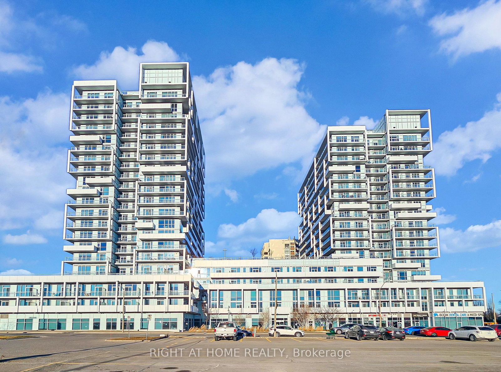 65-speers-road-oakville-ontario-w12129129