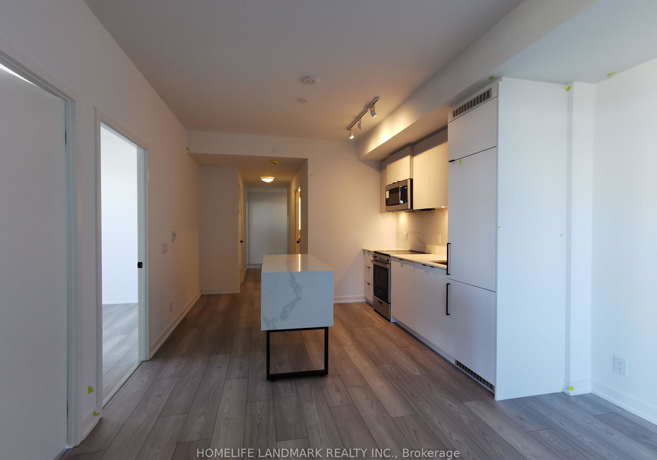 285-dufferin-street-toronto-ontario-w12129638