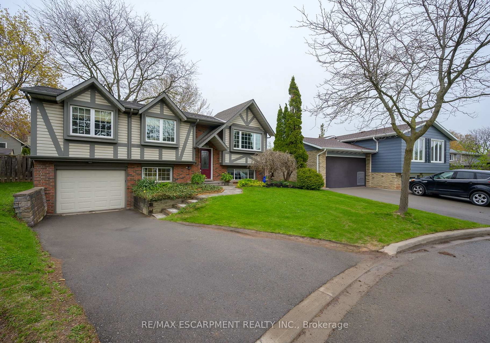 5075-queens-court-burlington-ontario-w12129855