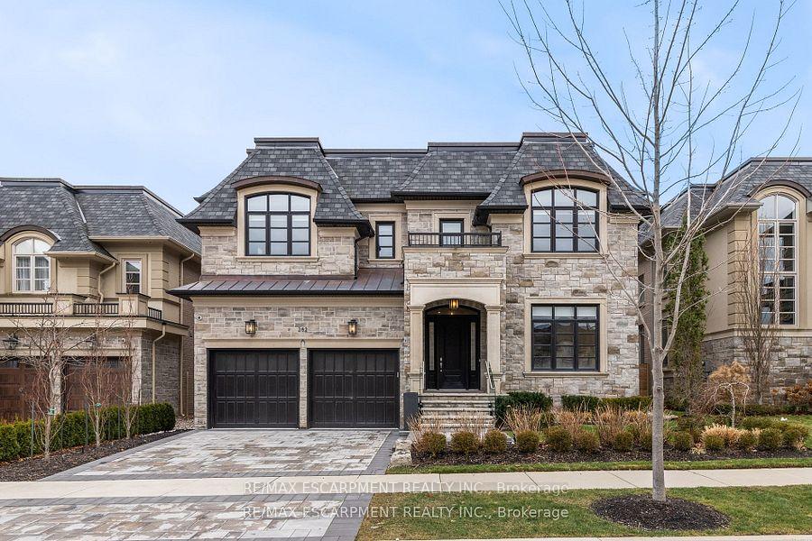 282-tudor-avenue-oakville-ontario-w12130419