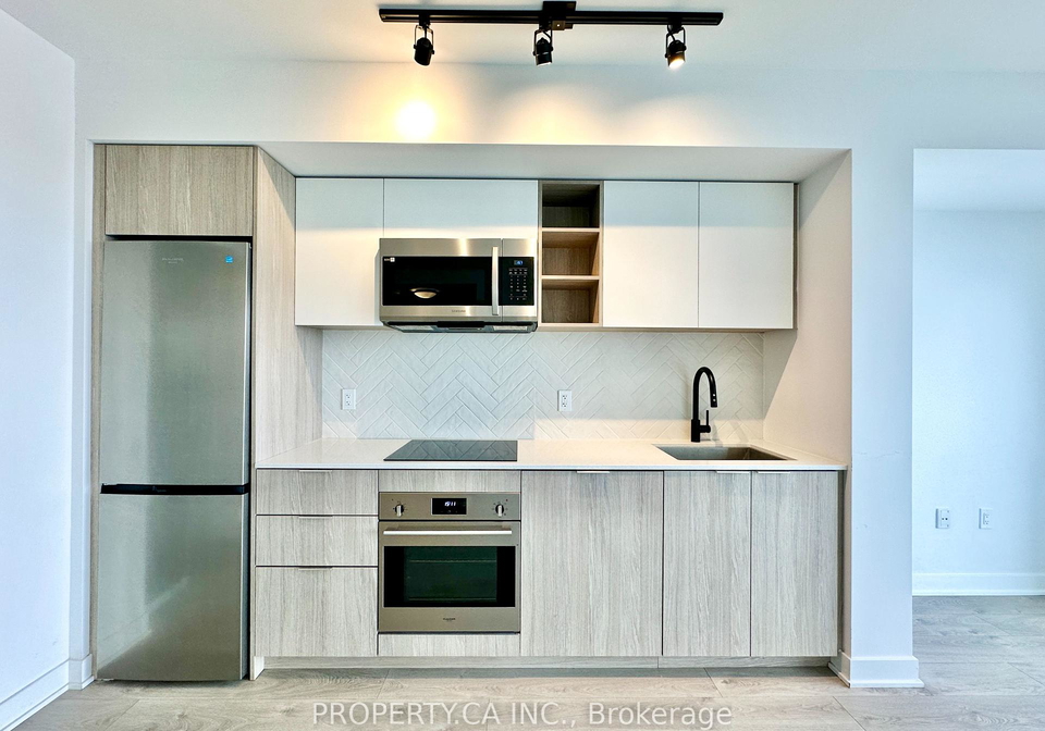 36-zorra-street-etobicoke-ontario-w12131483