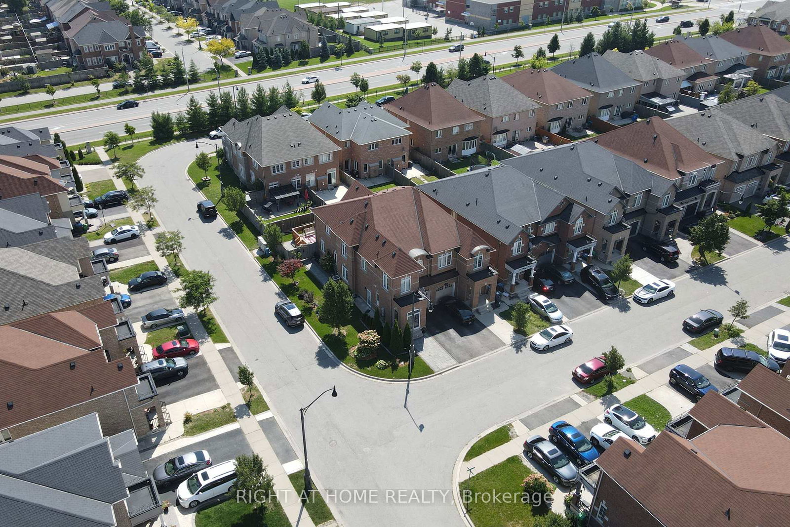 33-wasaga-road-brampton-ontario-w12132527