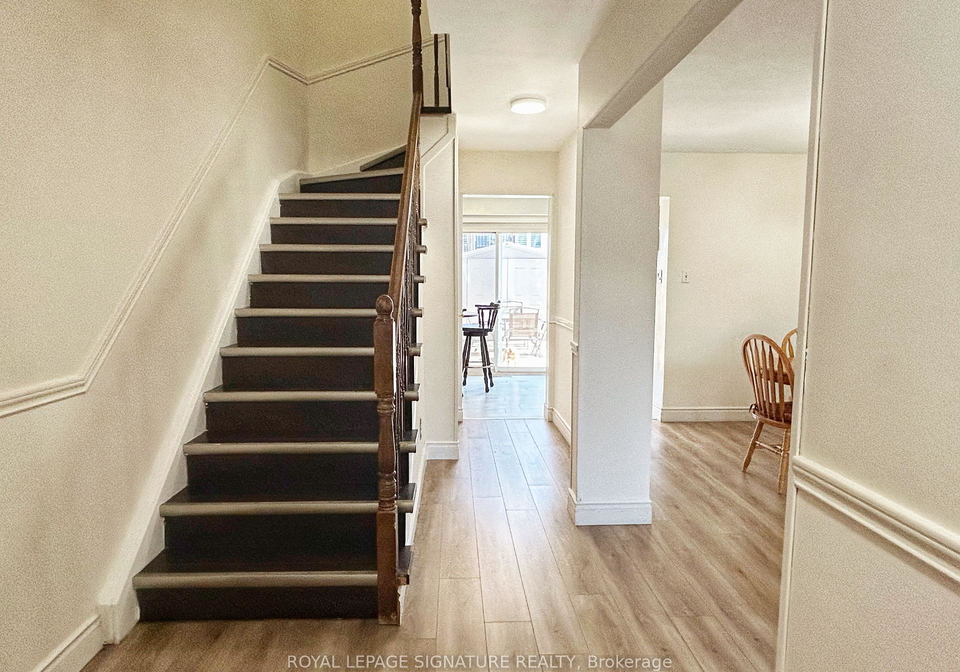 33-courtleigh-square-brampton-ontario-w12133190