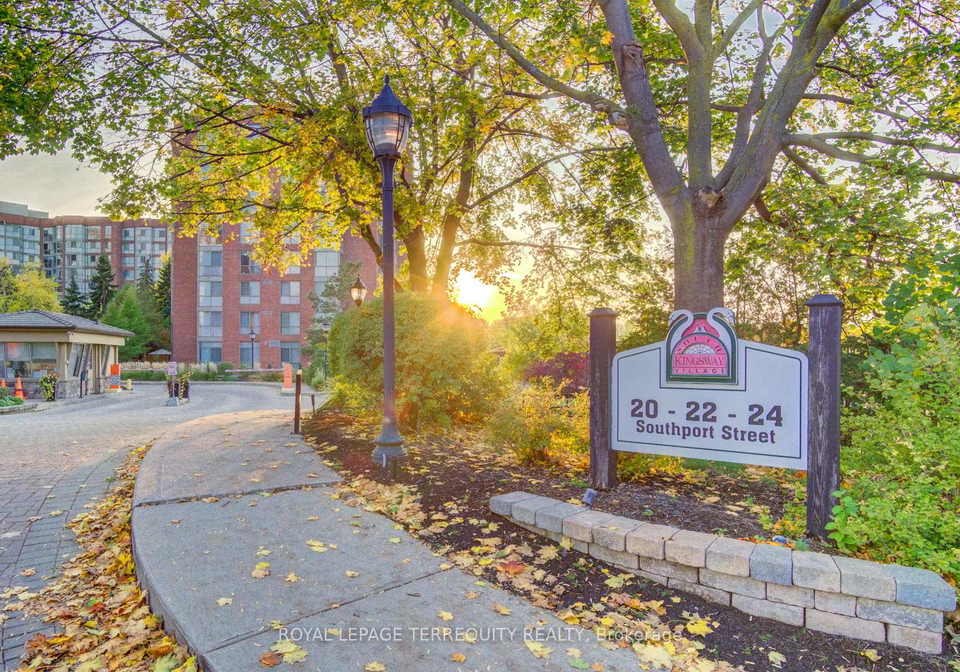 20-southport-street-toronto-ontario-w12133243
