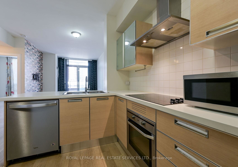 3391-bloor-street-w-etobicoke-ontario-w12133772