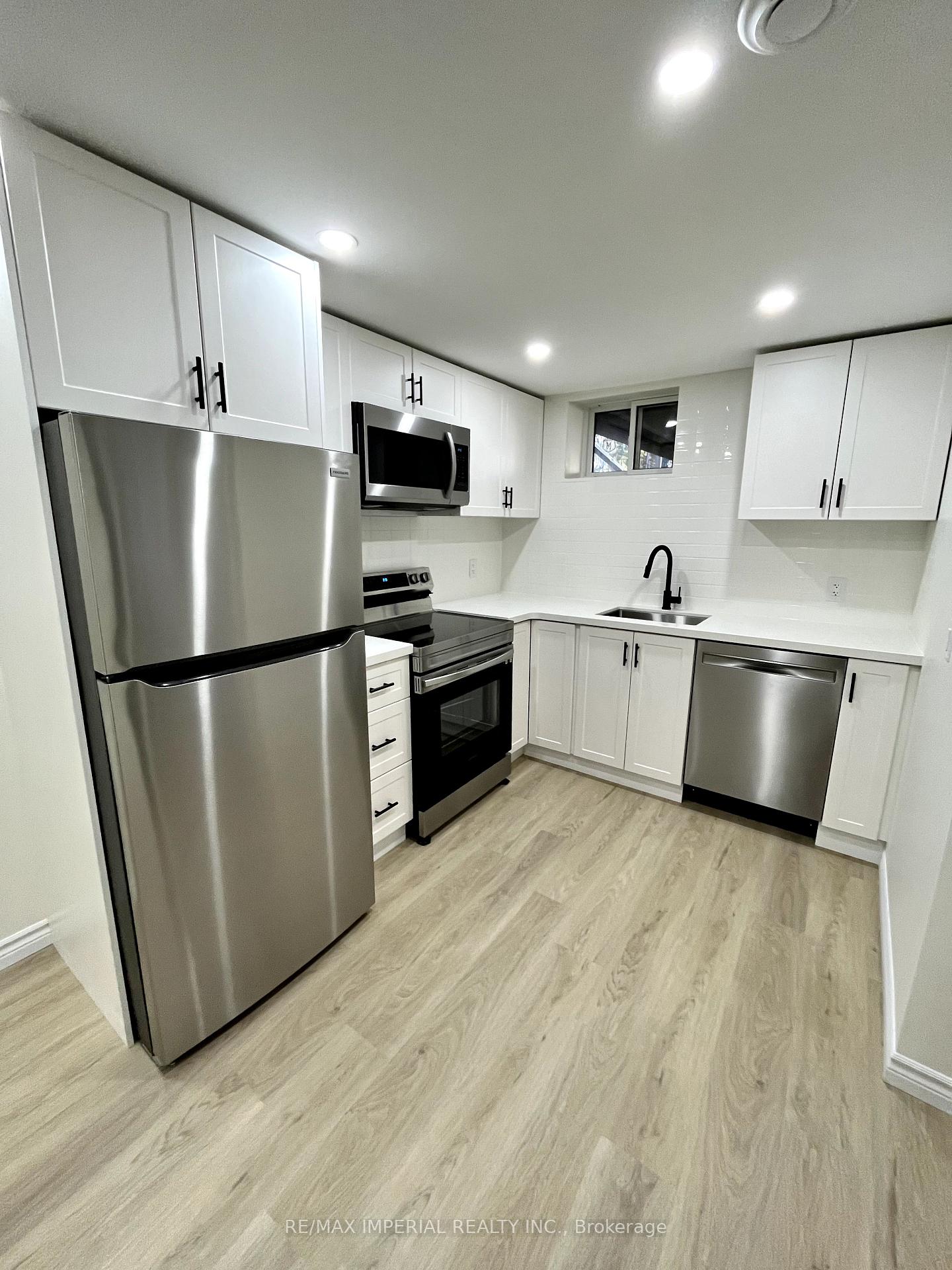 404-glen-park-avenue-north-york-ontario-w12133800