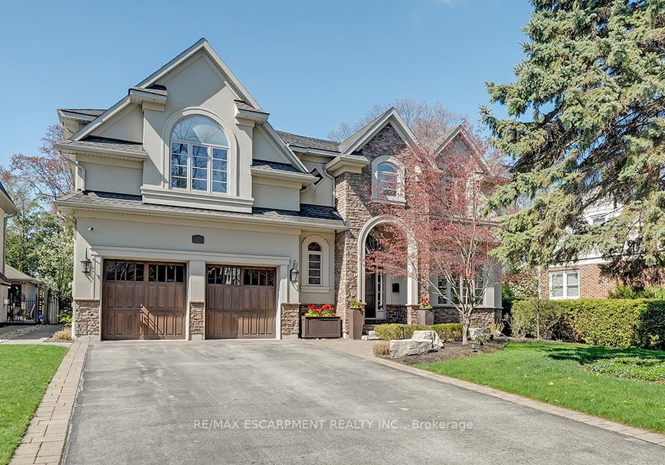 246-pomona-avenue-burlington-ontario-w12134145