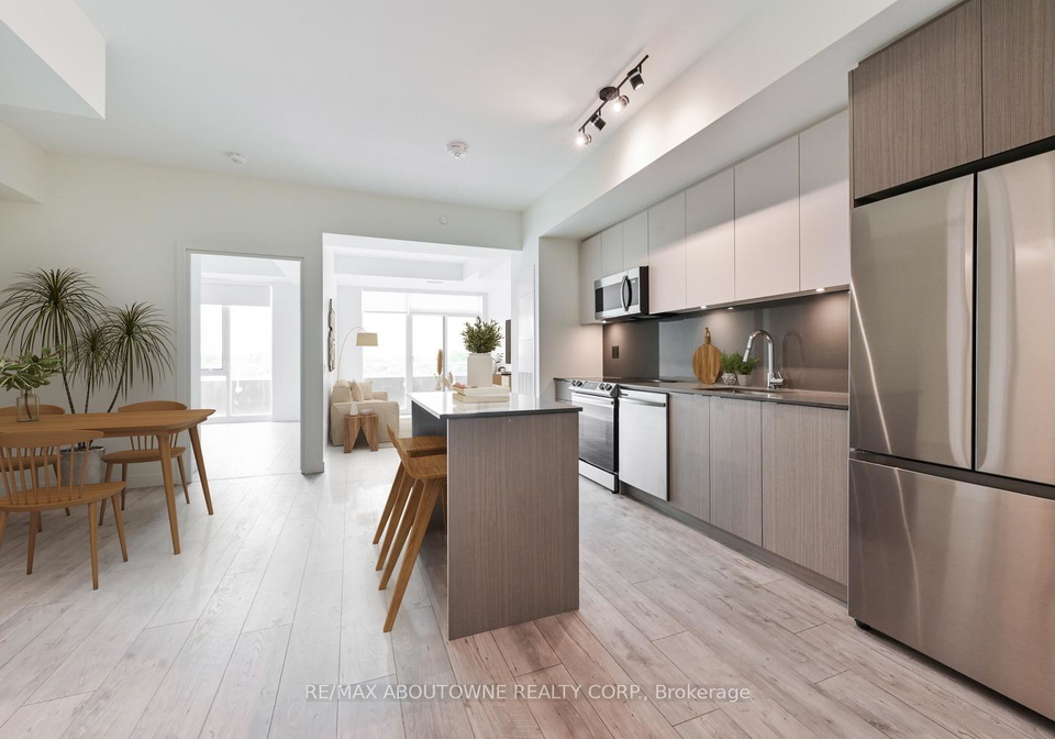 125-bronte-road-oakville-ontario-w12134543