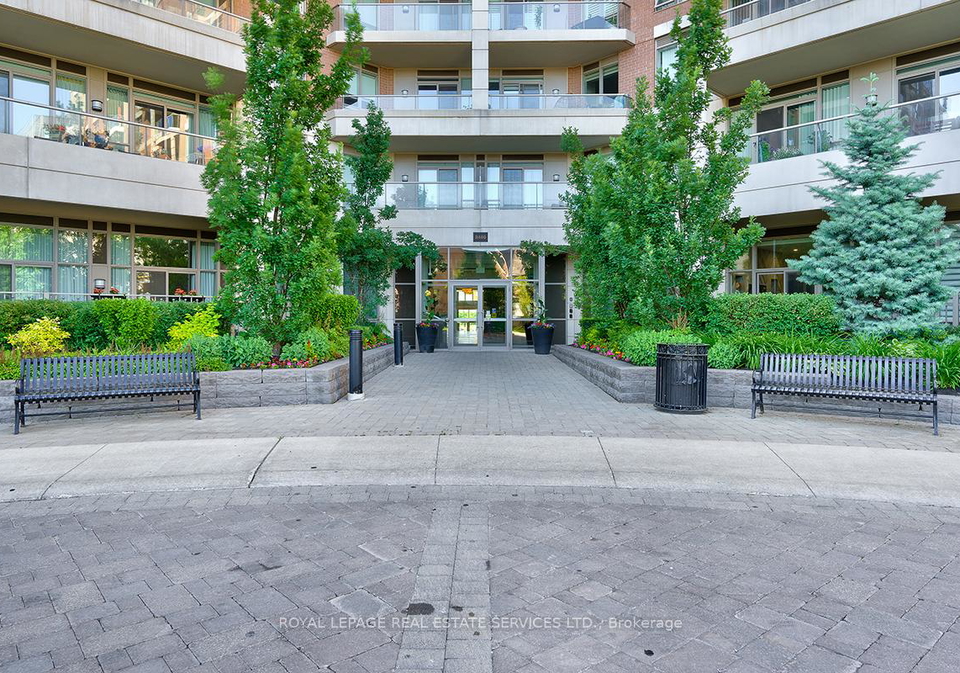 2480-prince-michael-drive-oakville-ontario-w12135077