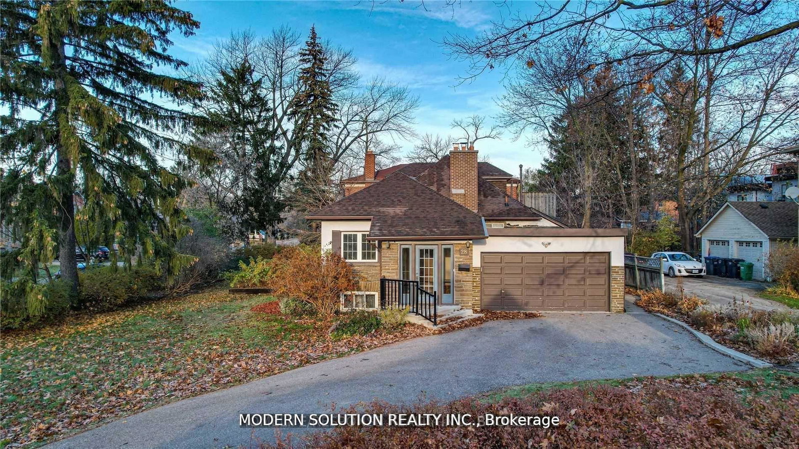 28-forest-avenue-mississauga-ontario-w12135100