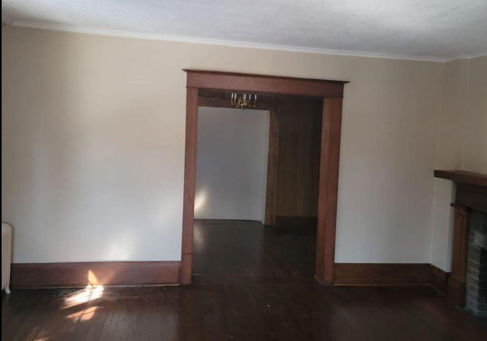 28-forest-avenue-mississauga-ontario-w12135100