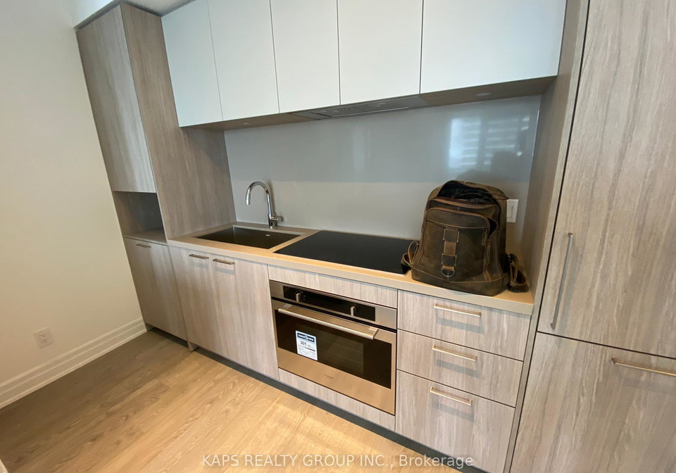 70-annie-craig-drive-etobicoke-ontario-w12135426
