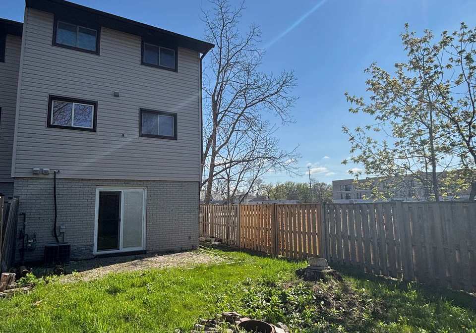 64-bronte-street-w-milton-ontario-w12135429