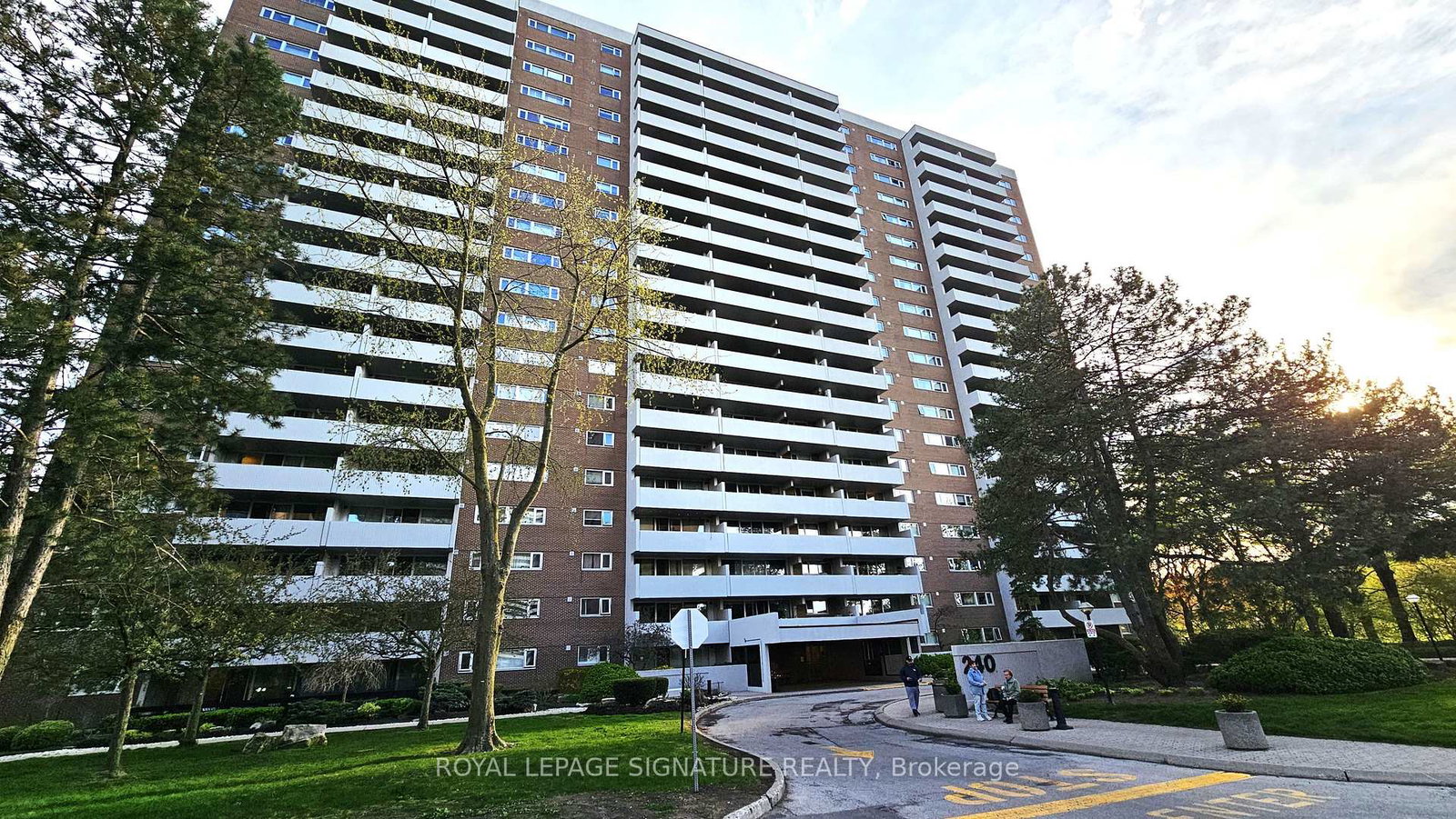 240-scarlett-road-toronto-ontario-w12135773