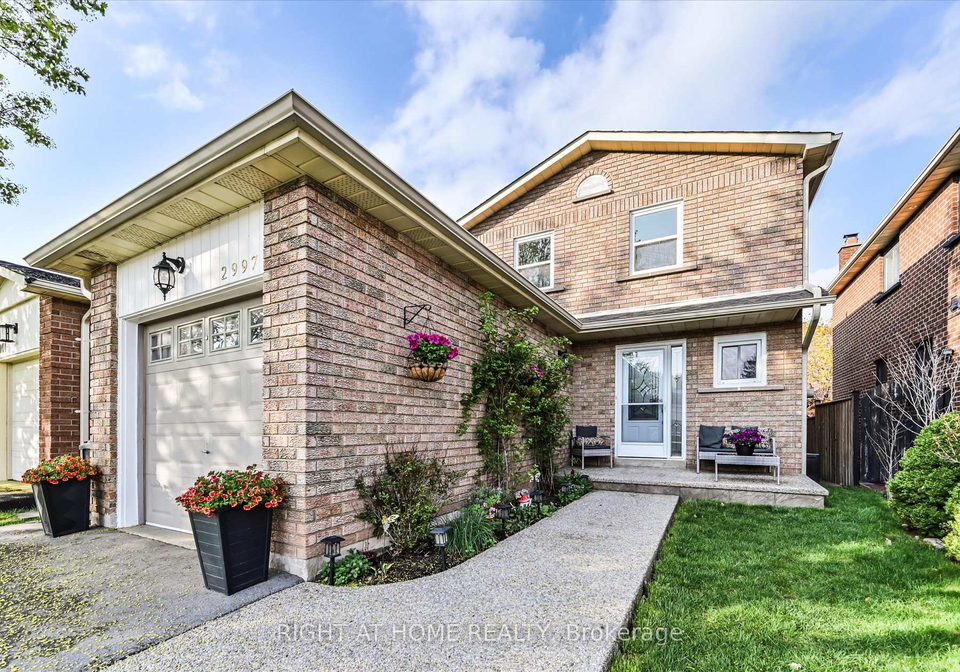 2997-olympus-mews-mississauga-ontario-w12136127