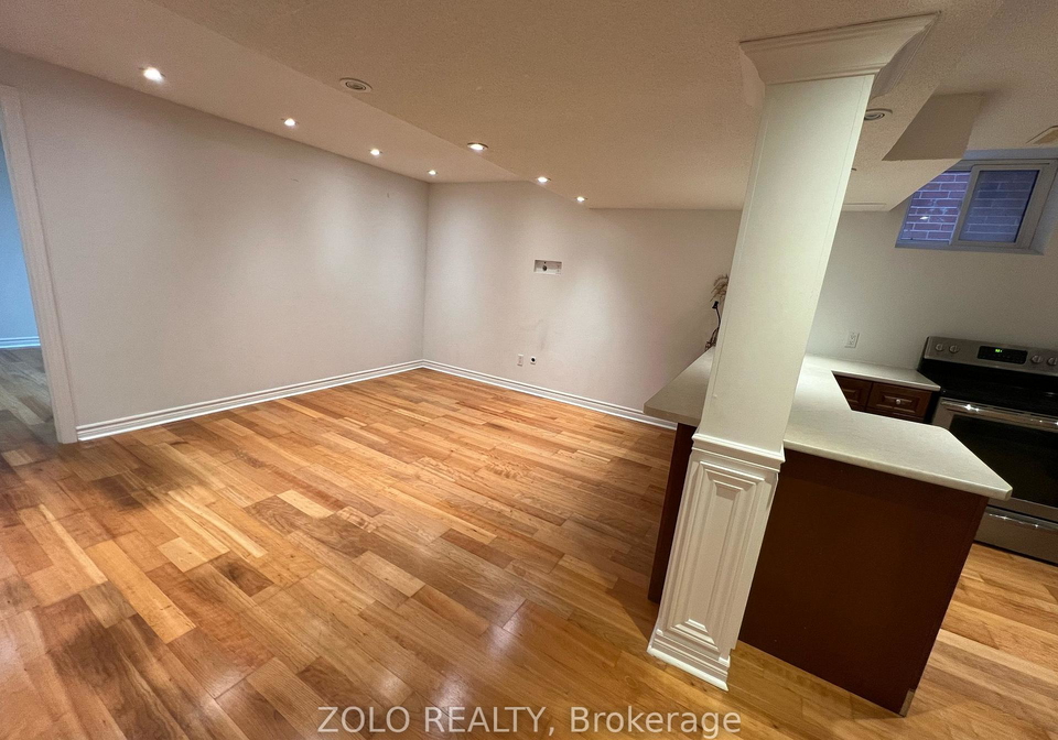 6505-warbler-lane-mississauga-ontario-w12136333