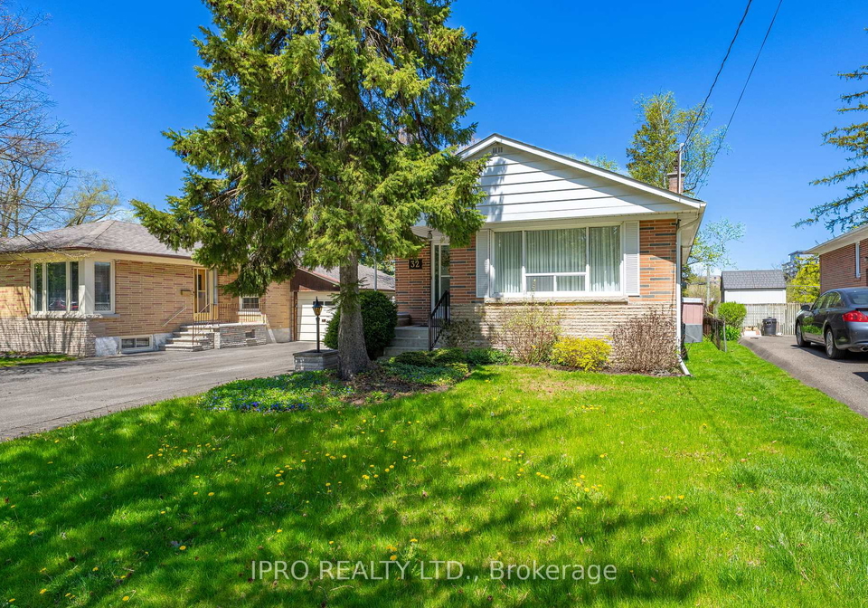32-cloverhill-road-etobicoke-ontario-w12137258