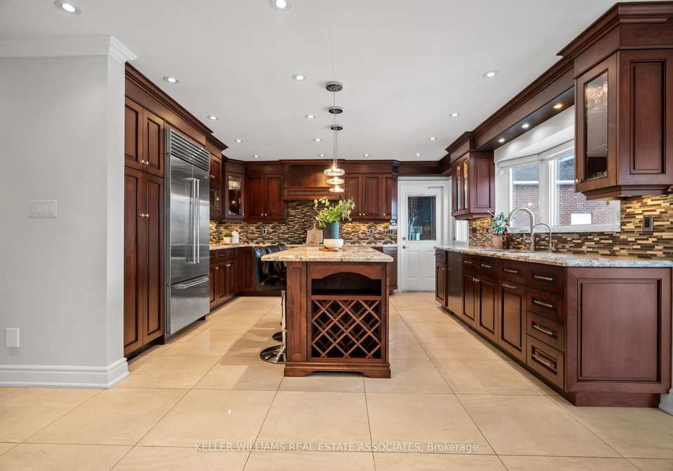 6781-snow-goose-lane-mississauga-ontario-w12137338