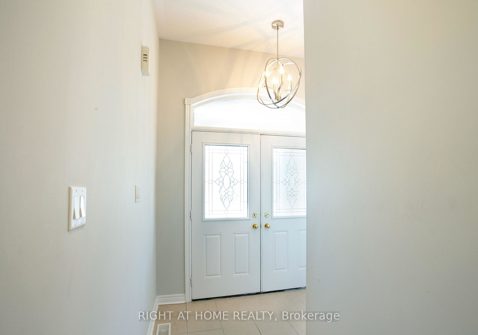 2445-grand-oak-trail-oakville-ontario-w12137606