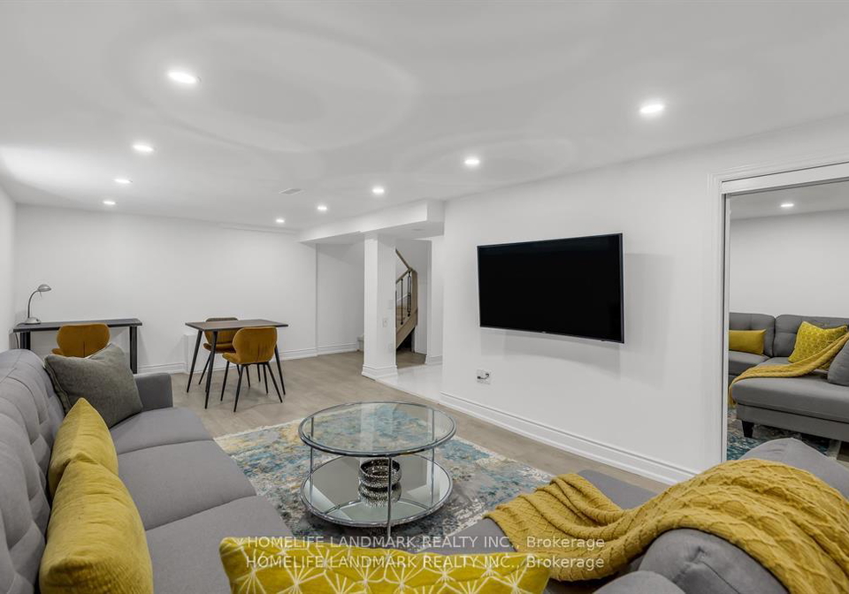 34-ringley-avenue-etobicoke-ontario-w12139142