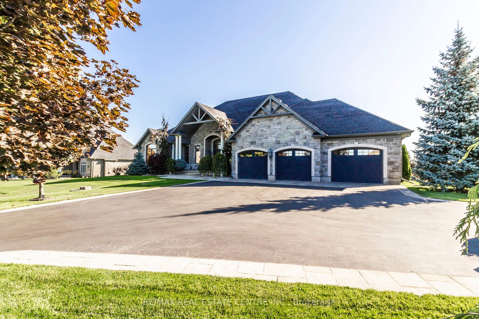 125-stokes-trail-milton-ontario-w12139452