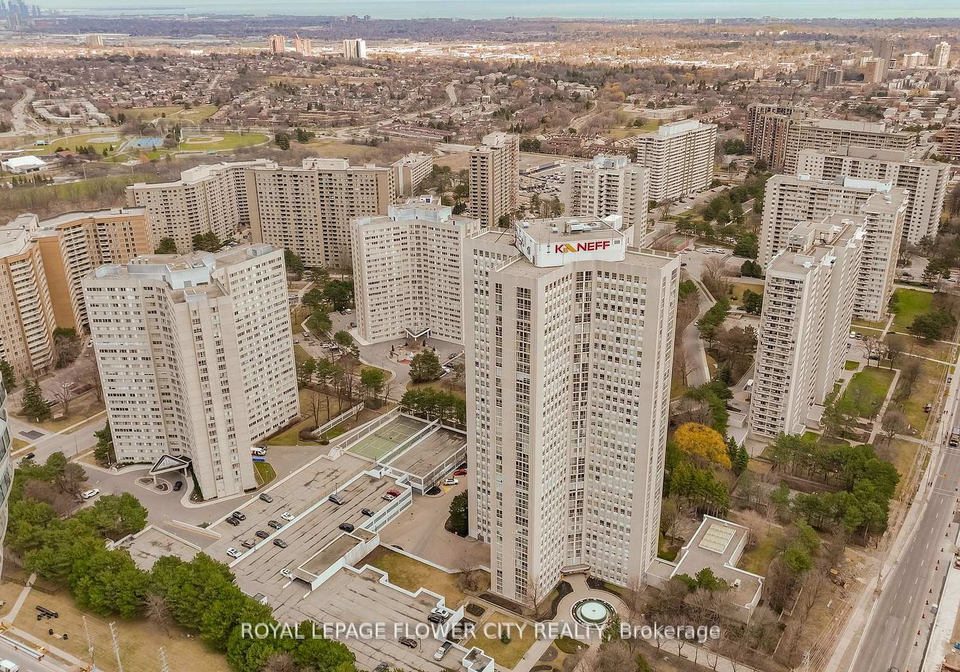3650-kaneff-crescent-mississauga-ontario-w12139673