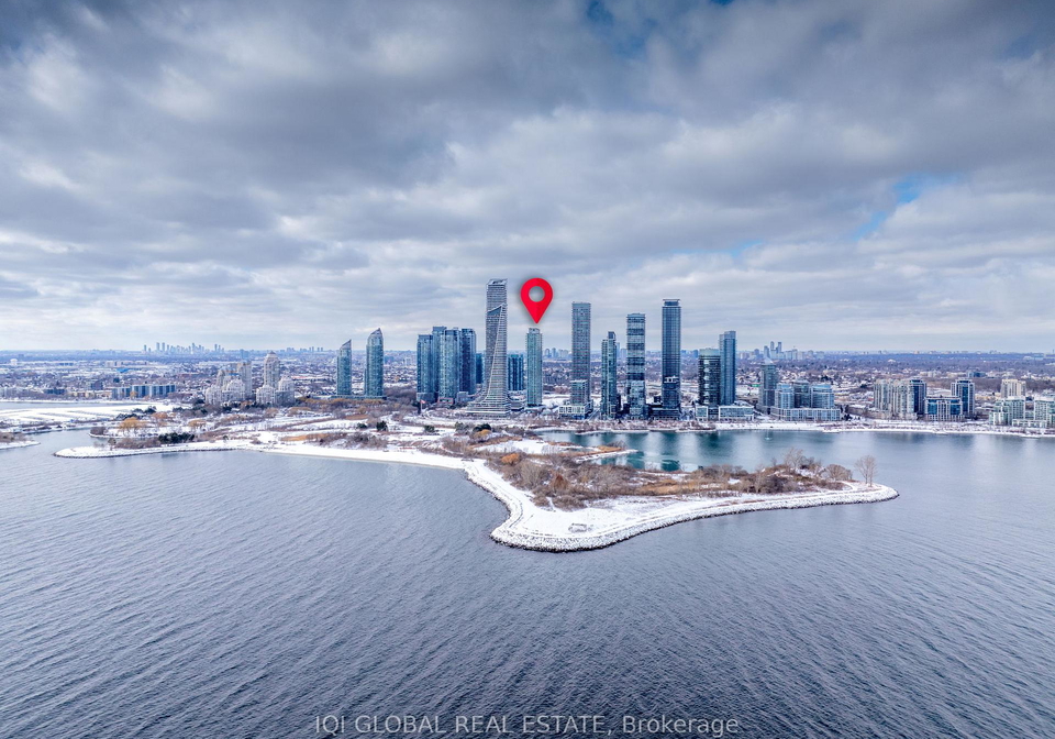 33-shore-breeze-drive-etobicoke-ontario-w12139941