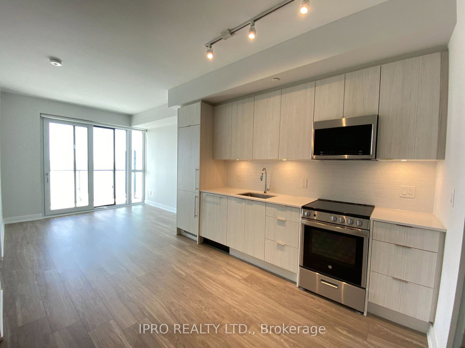 430-square-one-drive-mississauga-ontario-w12140320