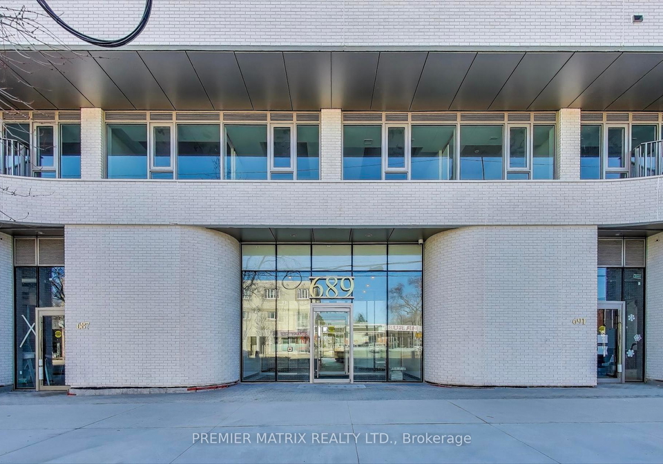 689-the-queensway-way-etobicoke-ontario-w12140544