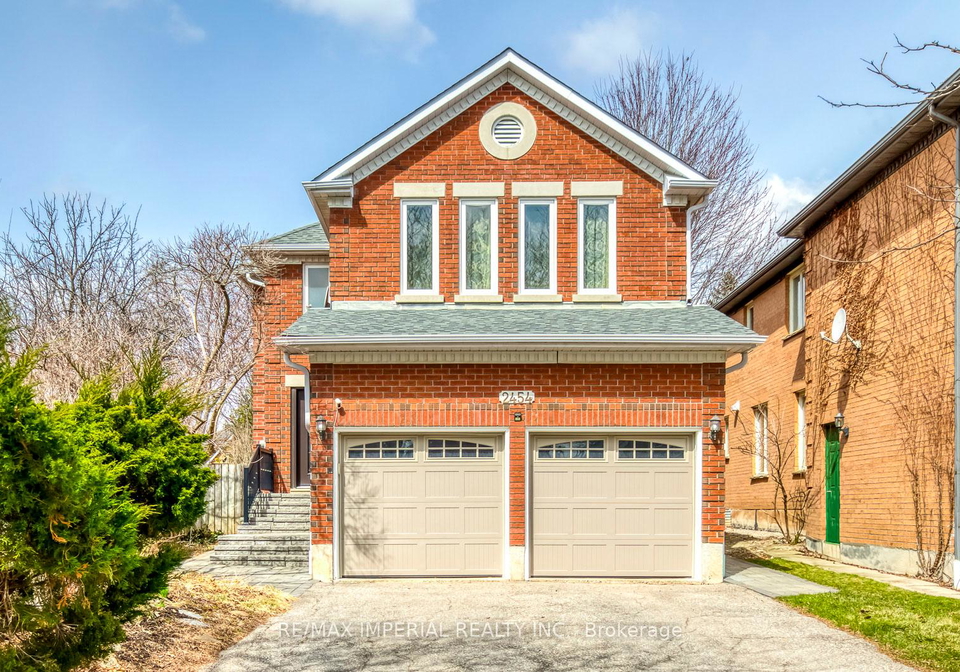 2454-willowburne-drive-mississauga-ontario-w12140552