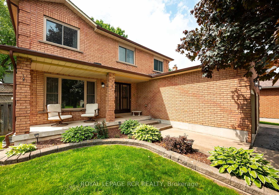 243-beechfield-crescent-orangeville-ontario-w12140958