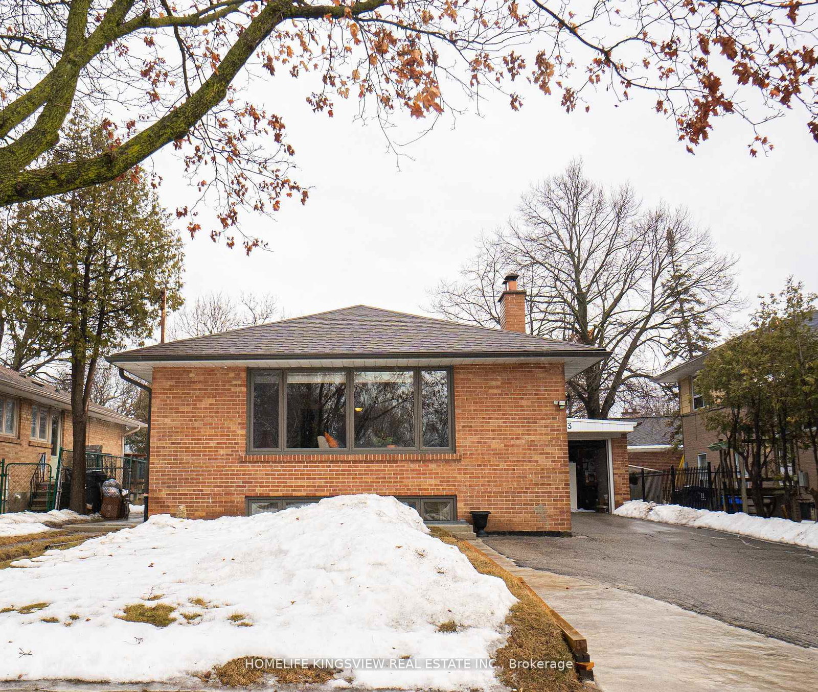 3-crendon-drive-etobicoke-ontario-w12141253